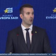 Zaustaviti skriveno političko oglašavanje i propagandu na TVCG Zaustaviti skriveno političko oglašavanje i propagandu na TVCG